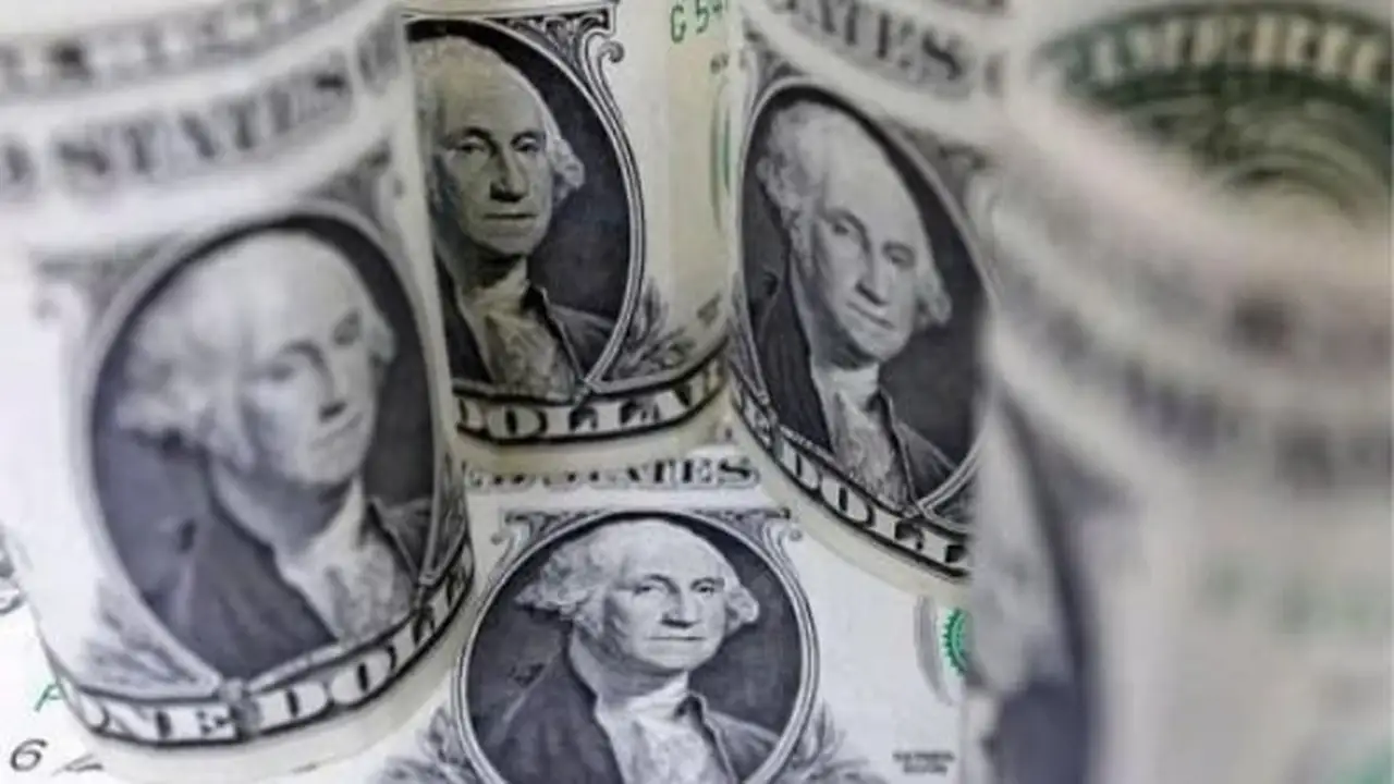 ارتفاع سعر الدولار الأمريكي وسط تقلبات ملحوظة في 12 يونيو.